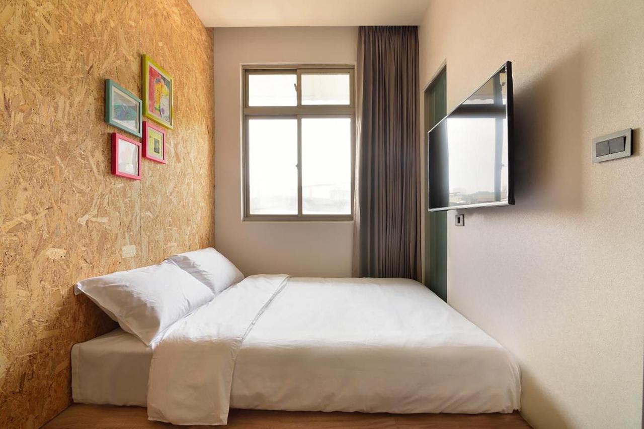 Light Hostel Hualien Exterior photo