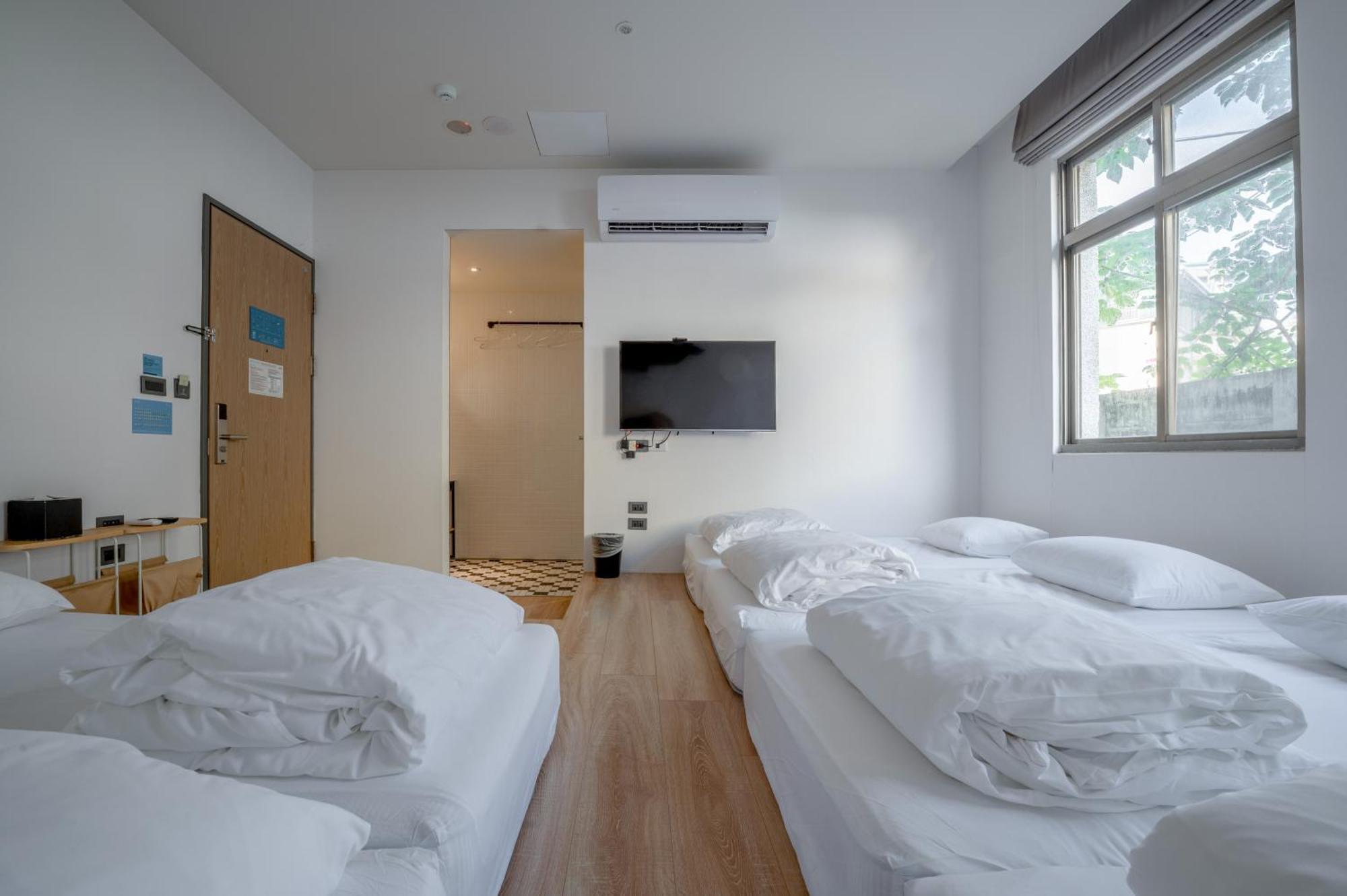 Light Hostel Hualien Exterior photo