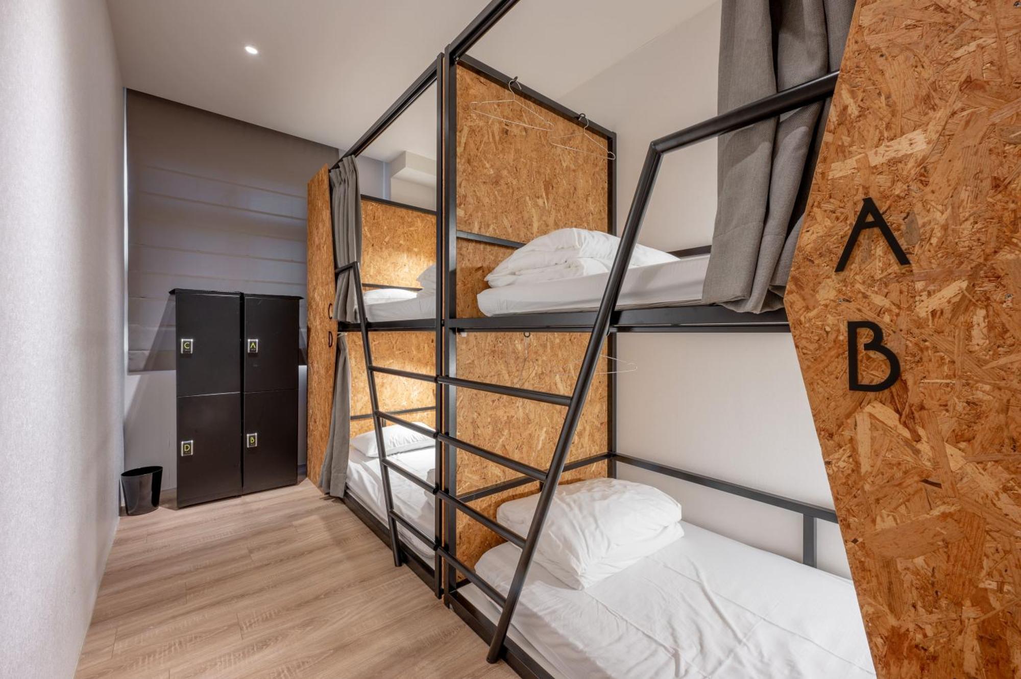 Light Hostel Hualien Exterior photo
